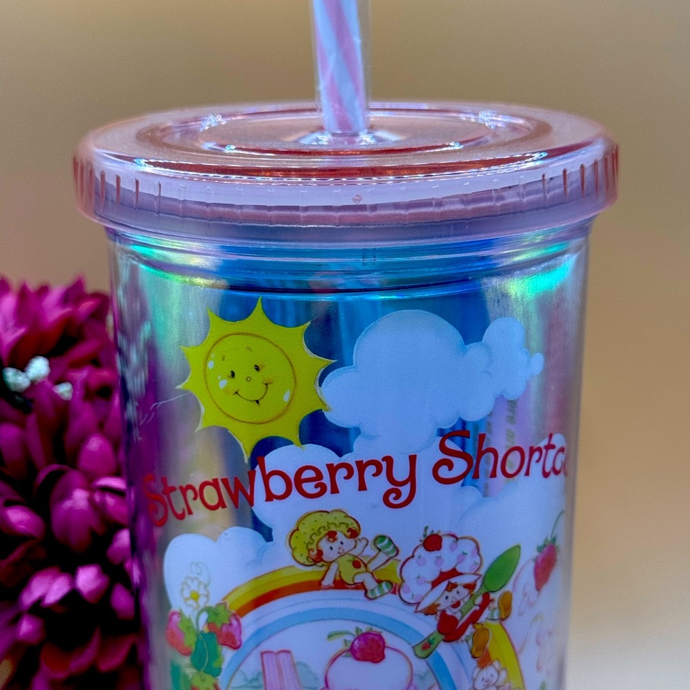 Strawberry shortcake 20ounce tumbler